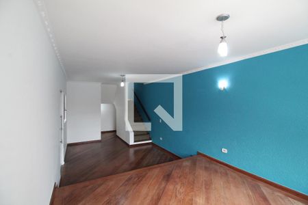 Sala de casa à venda com 4 quartos, 240m² em Vila Ré, São Paulo