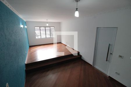 Sala de casa à venda com 4 quartos, 240m² em Vila Ré, São Paulo