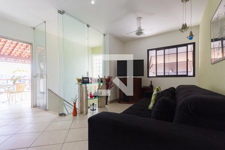 Apartamento à venda com 218m², 3 quartos e 2 vagas Apartamento à venda com 218m², 3 quartos e 2 vagasSala 2