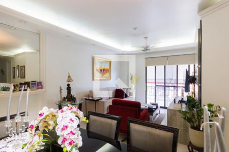 Apartamento à venda com 218m², 3 quartos e 2 vagas Apartamento à venda com 218m², 3 quartos e 2 vagasSala 1