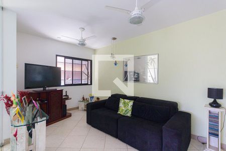 Apartamento à venda com 218m², 3 quartos e 2 vagas Apartamento à venda com 218m², 3 quartos e 2 vagasSala 2