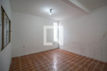 Sala de casa à venda com 3 quartos, 100m² em Vila Campanela, São Paulo