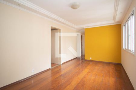 Sala de apartamento para alugar com 3 quartos, 68m² em Jardim Peri, São Paulo