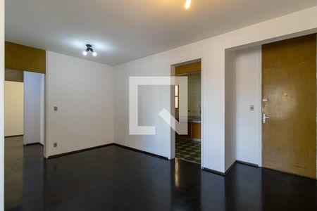 Sala de apartamento à venda com 4 quartos, 105m² em Cambuí, Campinas