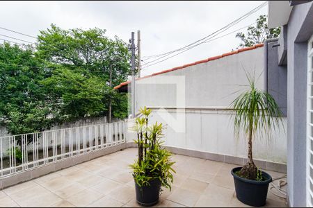 Sacada de casa à venda com 3 quartos, 180m² em Parque Jabaquara, São Paulo