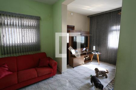 Sala de casa à venda com 5 quartos, 298m² em Cangaíba, São Paulo