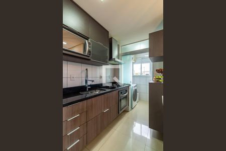 Cozinha de apartamento à venda com 2 quartos, 58m² em Vila São Rafael, Guarulhos