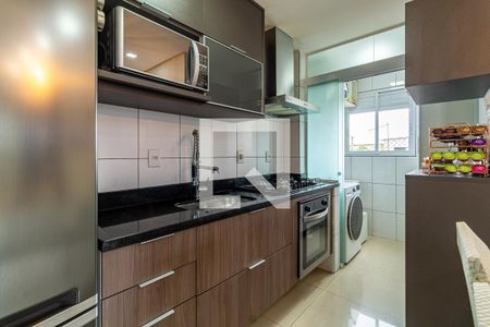 Cozinha de apartamento à venda com 2 quartos, 58m² em Vila São Rafael, Guarulhos