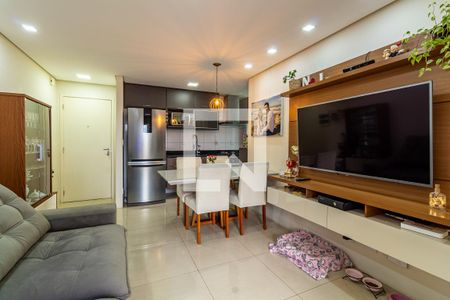 Sala e Cozinha de apartamento à venda com 2 quartos, 58m² em Vila São Rafael, Guarulhos