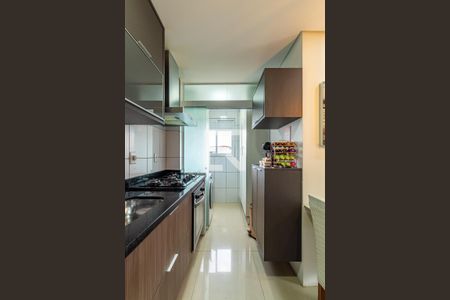 Cozinha de apartamento à venda com 2 quartos, 58m² em Vila São Rafael, Guarulhos