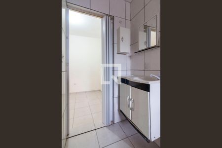 Banheiro de casa para alugar com 1 quarto, 30m² em Vila Brasil, São Paulo