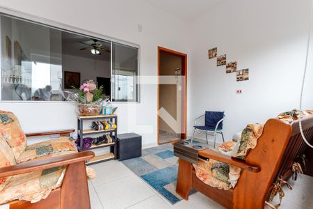 Área Entrada de casa à venda com 5 quartos, 295m² em Vila Isolina Mazzei, São Paulo