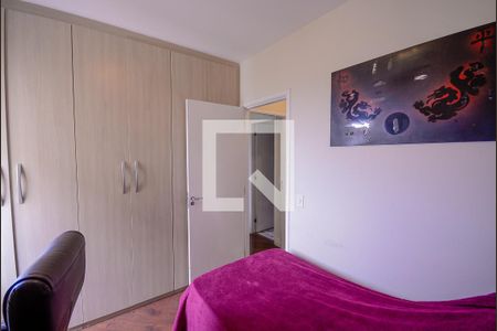 Quarto 1 de apartamento para alugar com 2 quartos, 56m² em Vila Vermelha, São Paulo