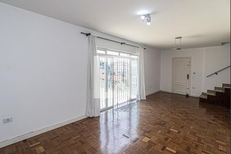 Sala de casa para alugar com 3 quartos, 220m² em Vila Moraes, São Paulo