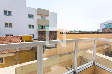 Varanda de apartamento para alugar com 2 quartos, 60m² em Santa Mônica, Uberlândia