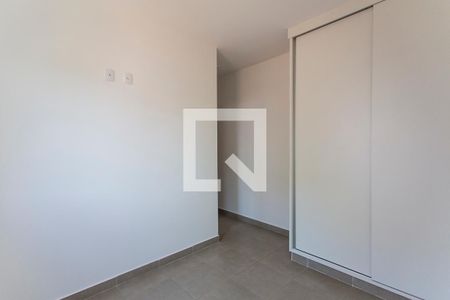 Suite de apartamento para alugar com 2 quartos, 60m² em Santa Mônica, Uberlândia