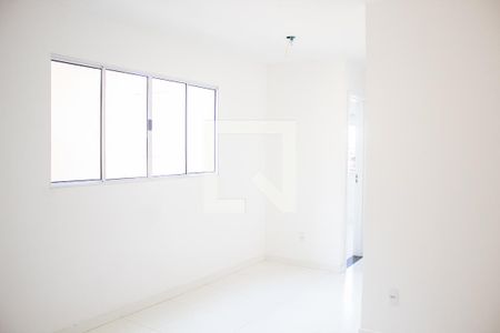 Sala de apartamento para alugar com 2 quartos, 43m² em Vila Medeiros, São Paulo
