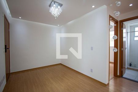 Sala de apartamento para alugar com 2 quartos, 50m² em Vila Lage, São Gonçalo