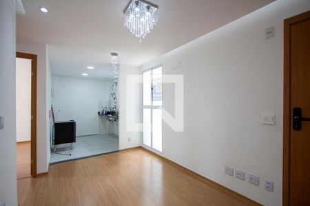 Sala de apartamento para alugar com 2 quartos, 50m² em Vila Lage, São Gonçalo