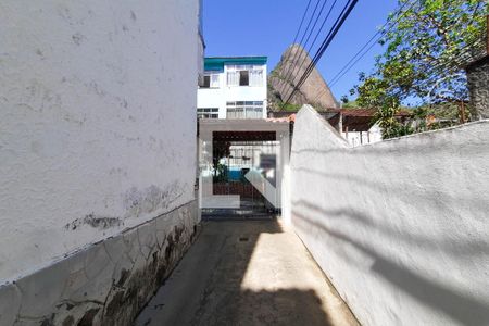 Fachada de apartamento à venda com 3 quartos, 73m² em Grajaú, Rio de Janeiro