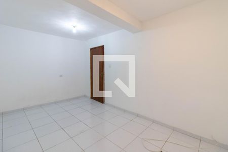 Quarto de casa para alugar com 1 quarto, 40m² em Jardim Santa Cecília, Guarulhos