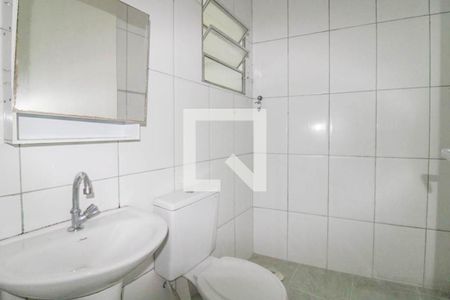 Banheiro de casa para alugar com 1 quarto, 50m² em Jardim Santa Cecília, Guarulhos
