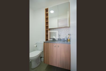 Banheiro de kitnet/studio à venda com 1 quarto, 37m² em Vila Mariana, São Paulo