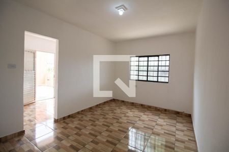 Quarto de casa para alugar com 1 quarto, 20m² em Parque Guarani, São Paulo