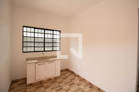 Cozinha de casa para alugar com 1 quarto, 20m² em Parque Guarani, São Paulo