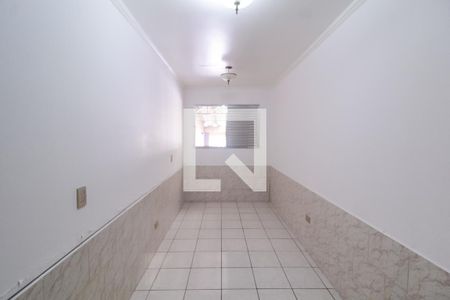 Quarto de casa para alugar com 2 quartos, 200m² em Vila Zelina, São Paulo