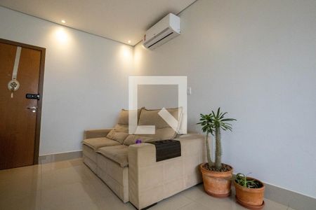 Sala 1 de apartamento para alugar com 3 quartos, 106m² em Jardim Atlântico, Goiânia