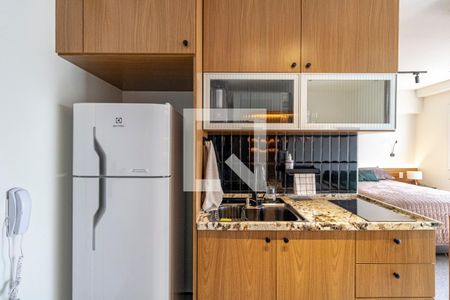 Studio - Cozinha de kitnet/studio para alugar com 1 quarto, 30m² em Liberdade, São Paulo