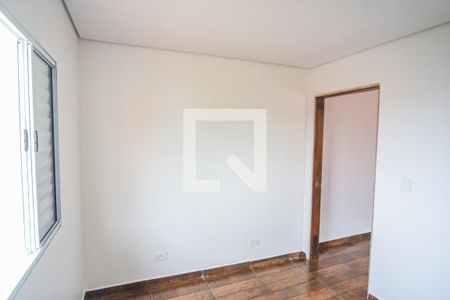 Quarto de casa para alugar com 1 quarto, 50m² em Parque Sao Rafael, São Paulo