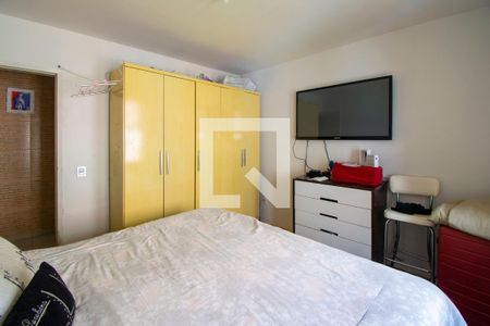 Quarto 2 de apartamento à venda com 2 quartos, 59m² em Cristal, Porto Alegre