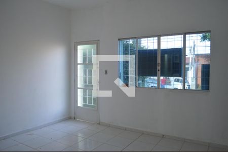 Sala 1 de casa à venda com 4 quartos, 150m² em Jardim Guanabara, Campinas