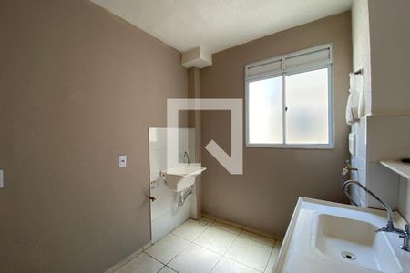 Cozinha/Área de Serviço de apartamento para alugar com 2 quartos, 42m² em Terra Vermelha, Ribeirão Preto