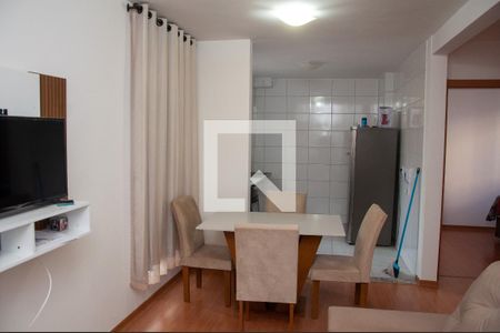 Sala de apartamento para alugar com 2 quartos, 48m² em Cabral, Contagem