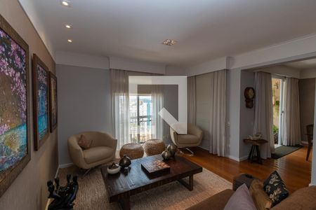 Sala de Estar de apartamento à venda com 3 quartos, 350m² em Cambuí, Campinas