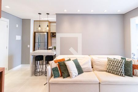 Sala de apartamento à venda com 2 quartos, 64m² em Continental, Osasco