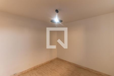 Sala de apartamento para alugar com 1 quarto, 40m² em Vila Valqueire, Rio de Janeiro