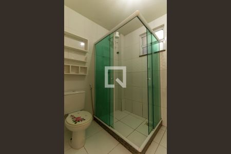 Banheiro de apartamento para alugar com 1 quarto, 40m² em Vila Valqueire, Rio de Janeiro