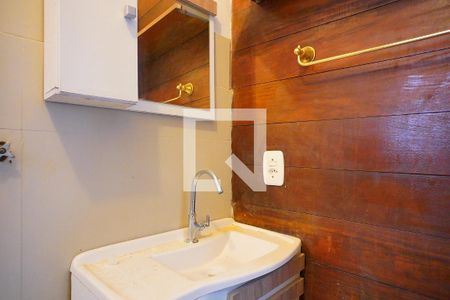 Banheiro de apartamento para alugar com 1 quarto, 50m² em Cristo Redentor, Porto Alegre