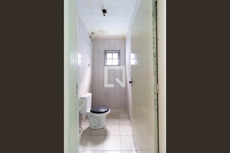 Lavabo   de casa para alugar com 2 quartos, 90m² em Jardim Tremembe, São Paulo