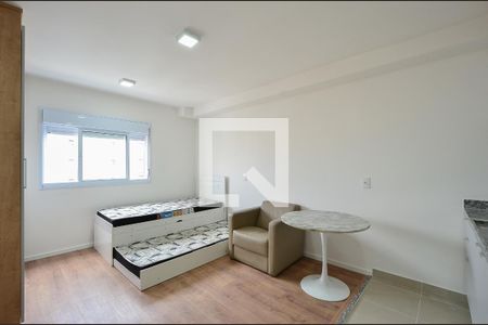 Sala/Cozinha de kitnet/studio à venda com 1 quarto, 24m² em Vila da Saúde, São Paulo