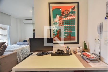 Home Office  de apartamento para alugar com 1 quarto, 33m² em Brooklin Paulista, São Paulo