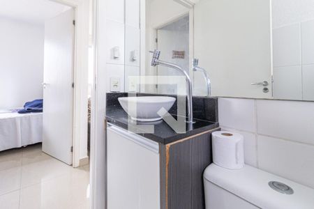 Banheiro de apartamento à venda com 2 quartos, 39m² em Jardim Sao Pedro, Osasco