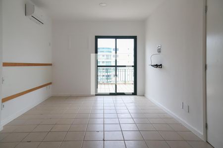 Suíte de apartamento para alugar com 1 quarto, 122m² em Recreio dos Bandeirantes, Rio de Janeiro