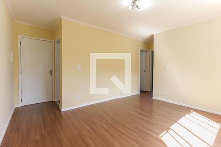 Sala de apartamento para alugar com 2 quartos, 48m² em Vila Carmosina, São Paulo