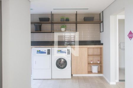 Lavanderia de apartamento à venda com 2 quartos, 34m² em Santo Amaro, São Paulo