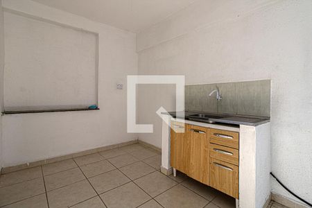 Sala/Cozinha de casa para alugar com 1 quarto, 38m² em Jardim Clímax, São Paulo